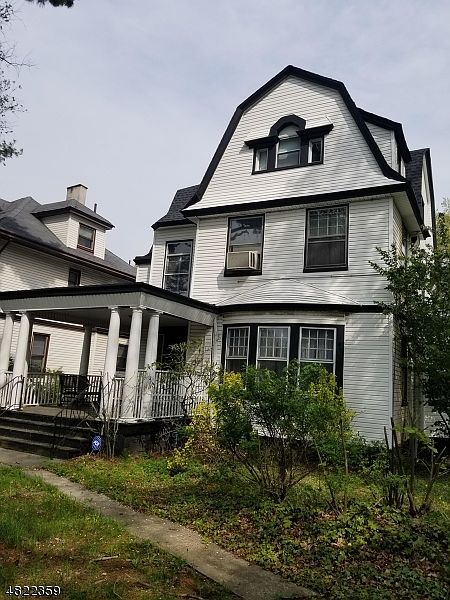 1st image of 292 N Arlington Ave