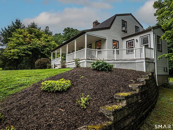 5th image of 302 Hidden Lake Road