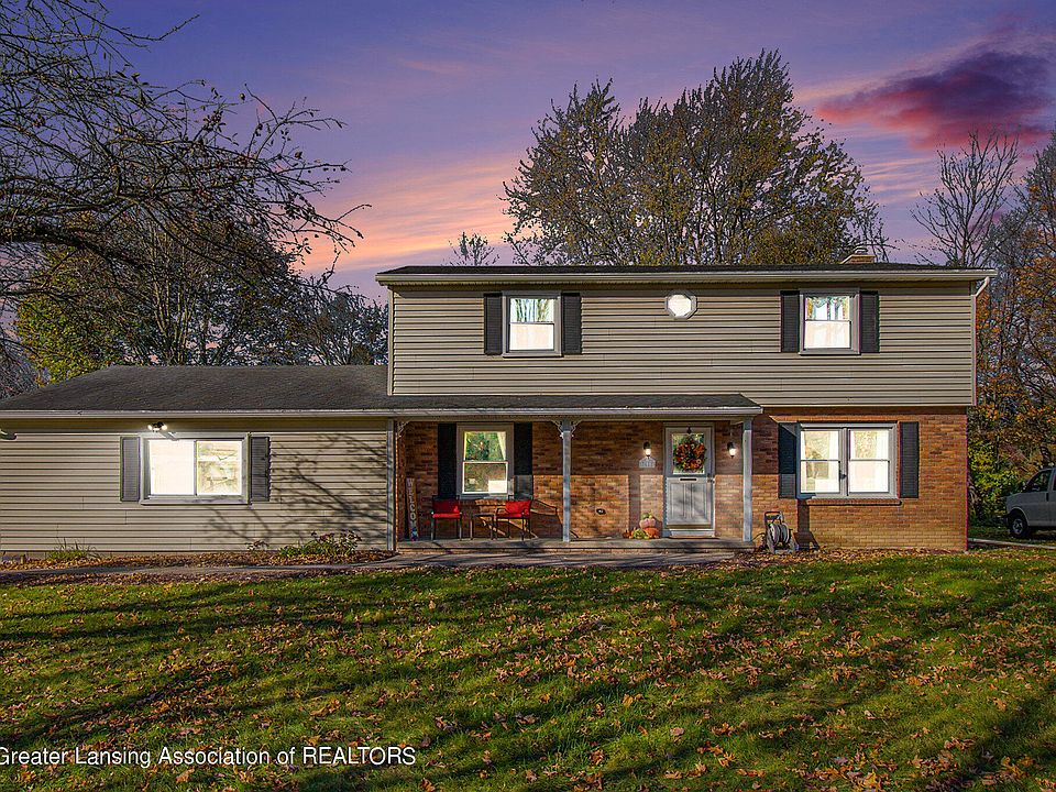 1st image of 3617 E Arbutus Dr