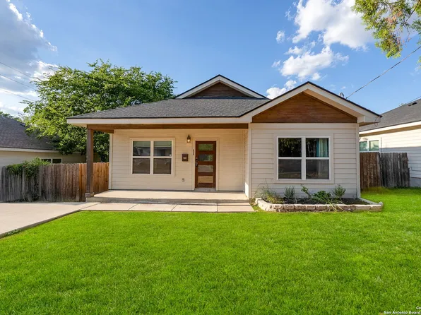 207 F St, San Antonio, TX 78210