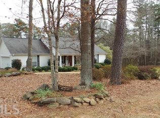 218 Mandy Brook Dr, Lagrange, GA 30241