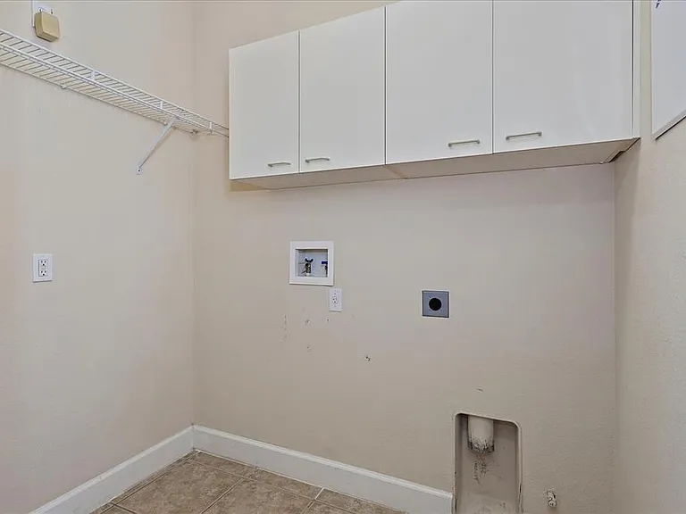 2120 Turkey Oak Ct — Photo 25