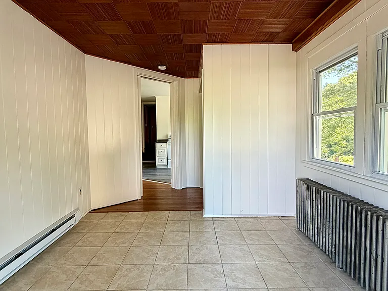 Foyer with coat closet