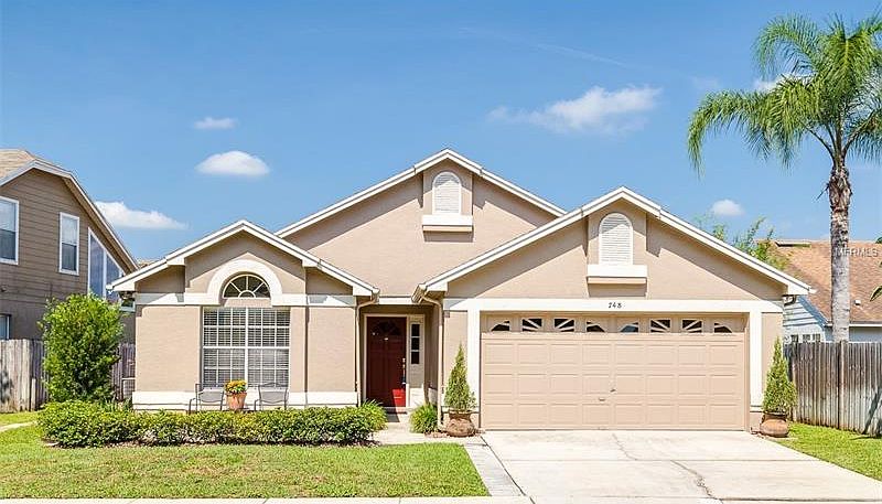 1st image of 748 Cave Hollow Ln