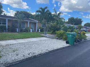 2770 NW 173rd Ter, Miami Gardens, FL 33056
