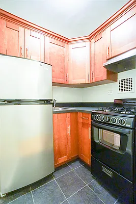 Rented by DSA Realty | media 16