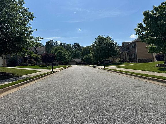 4th image of 9242 Plantation Cir