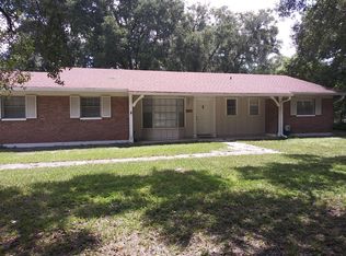 1809 N Valrico Rd, Dover, FL 33527