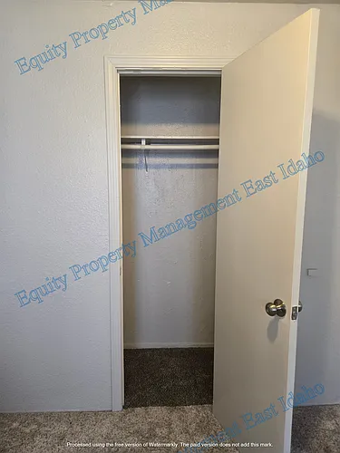 815 E Clark St Photo 1