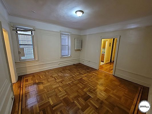 1st image of 10 Bennett Ave #1B