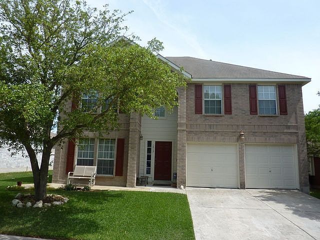 1st image of 1013 Crimson Cove Dr