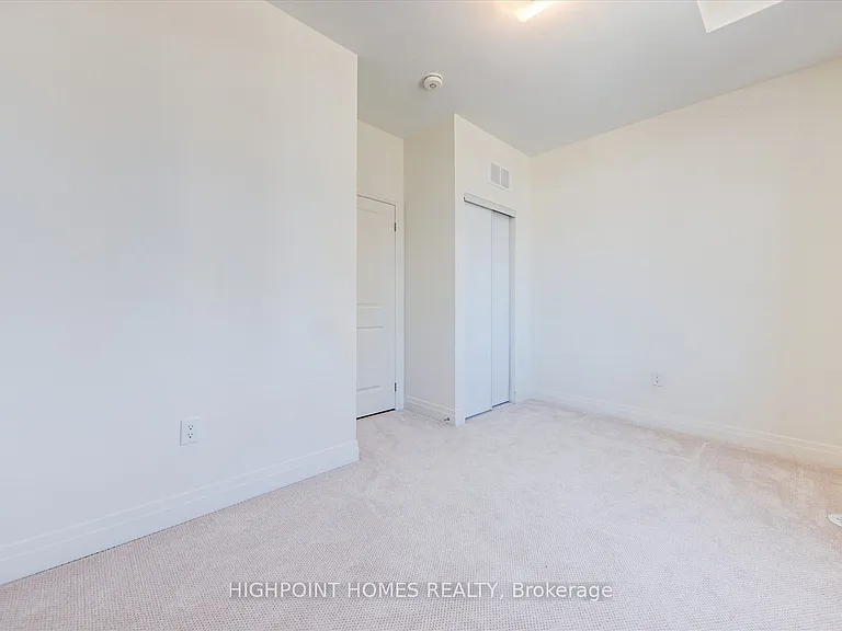 641 Port Darlington Rd #20 — Photo 28