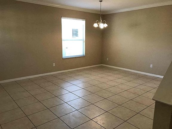 3rd image of 9054 Pinebreeze Dr