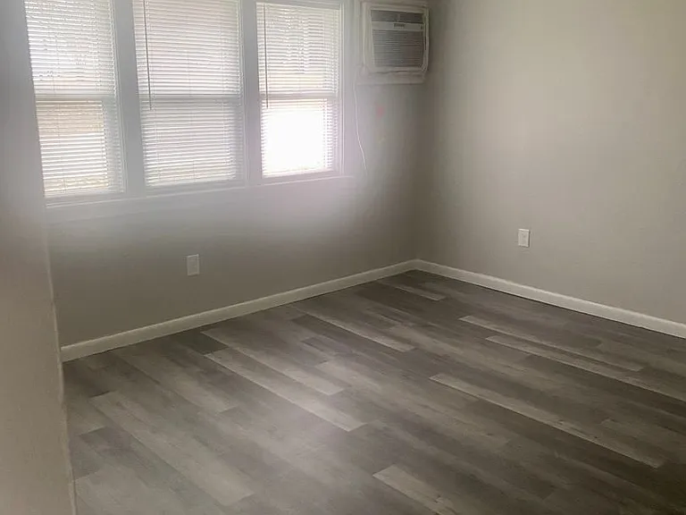 6337 W State Road 45 — Photo 9