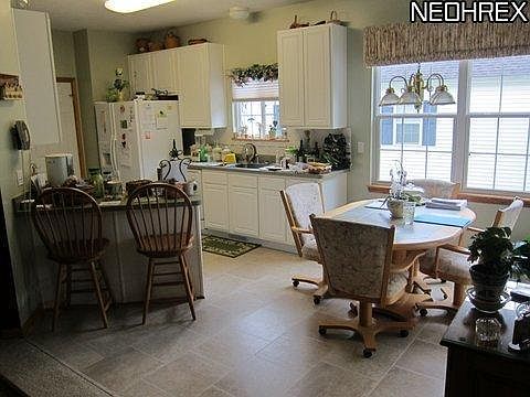 5th image of 8508 Creekside Dr