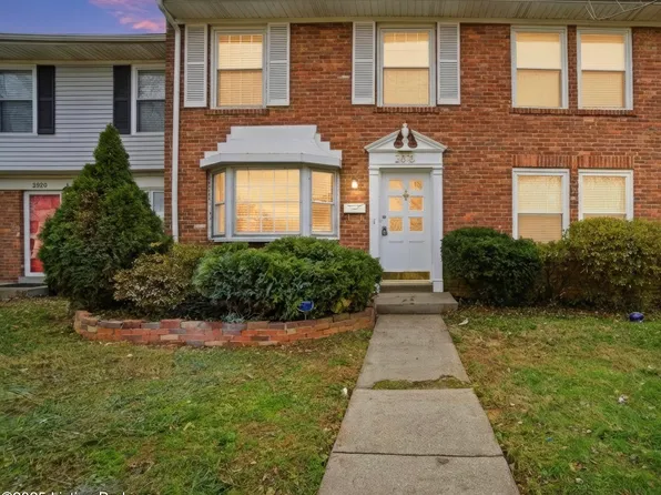 2818 Coleen Ct, Louisville, KY 40206