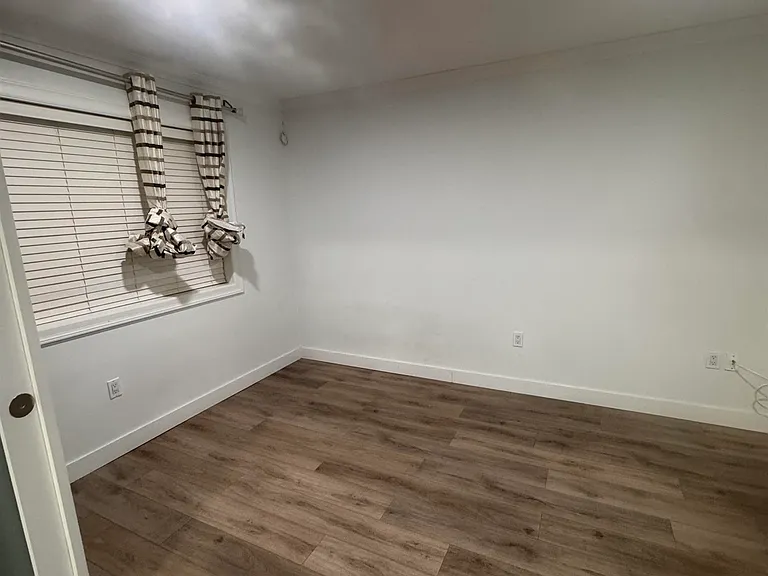 9361 164a St #3 — Photo 3