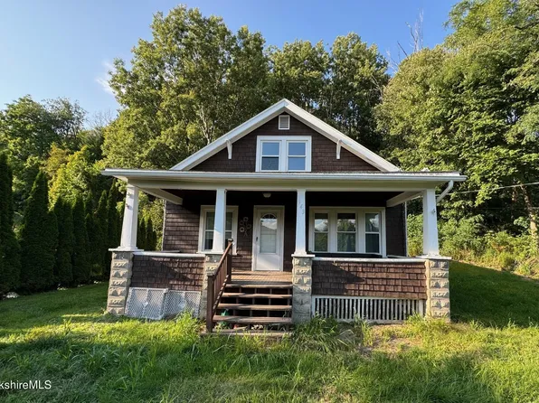 943 Massachusetts Ave, North Adams, MA 01247