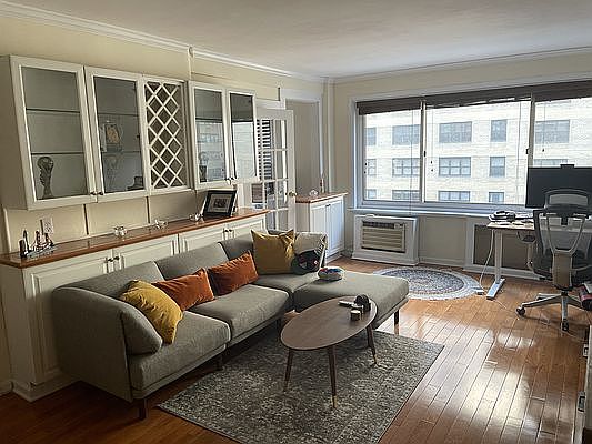 1st image of 249 E 48th St APT 8G