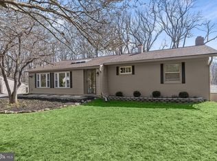 12403 Saint James Rd, Rockville, MD 20850