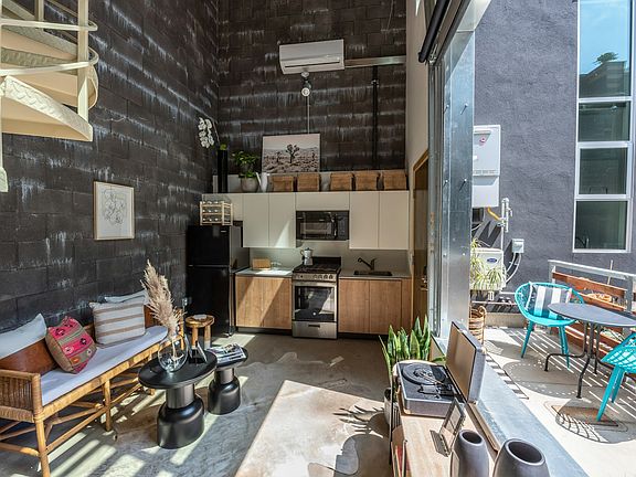 2nd image of 3586 Adams Ave #4