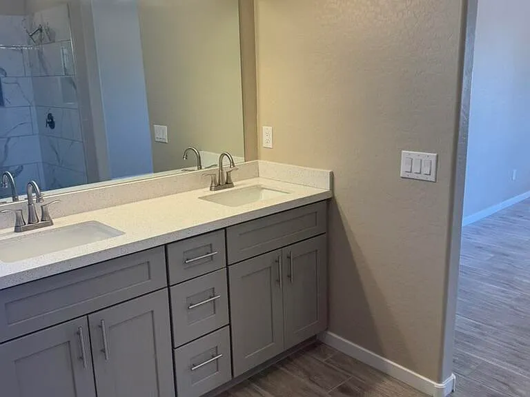 15235 S Country Club Dr — Photo 22