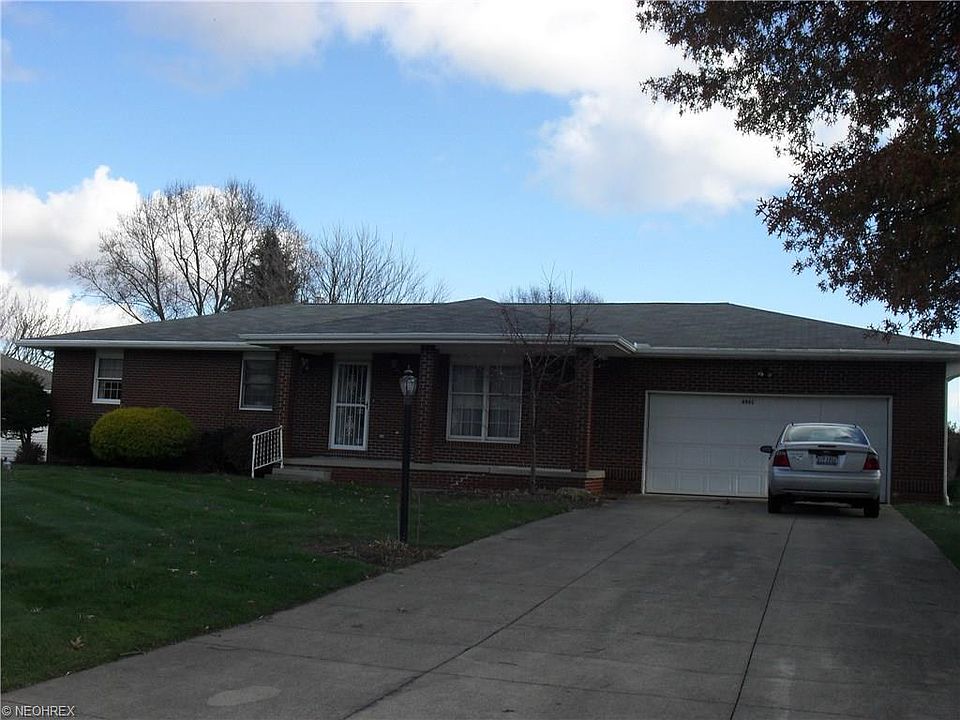 1st image of 4991 Pamela Dr