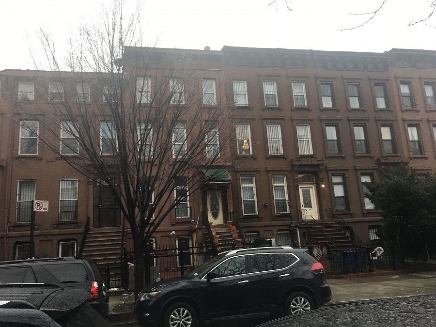1st image of 470 Willoughby Ave