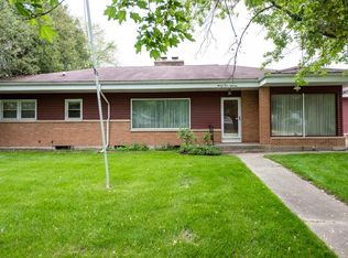 2418 Gilead Ave, Zion, IL 60099