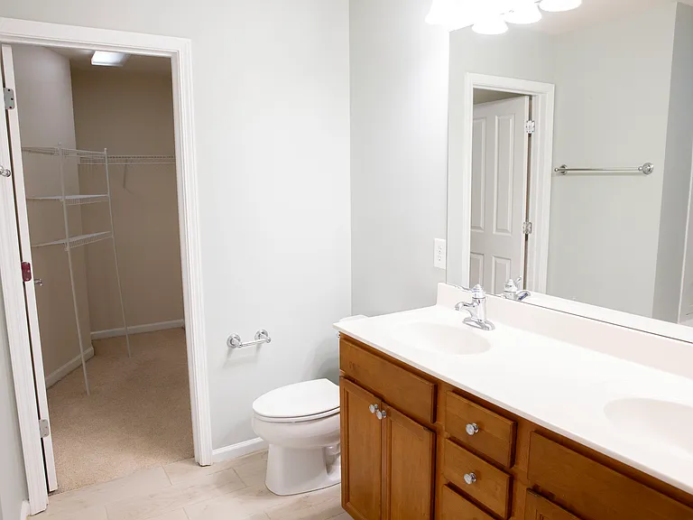 8312 Pilots View Dr — Photo 15