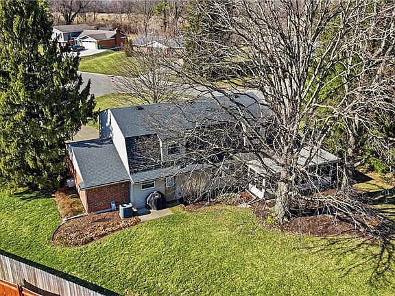 5th image of 1800 Washington Creek Ln