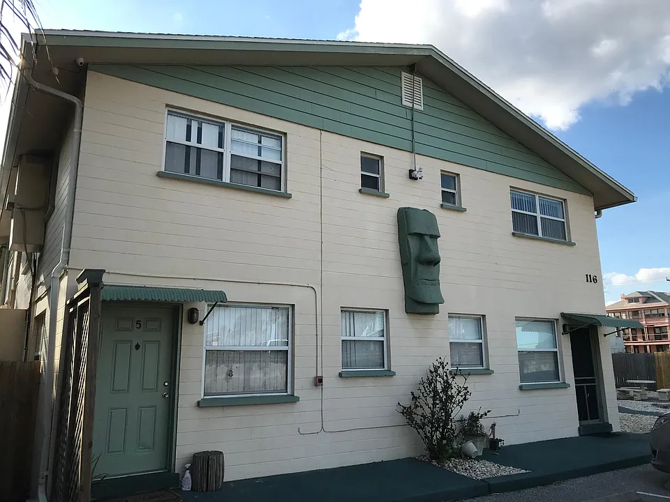 116 S Coates St #5