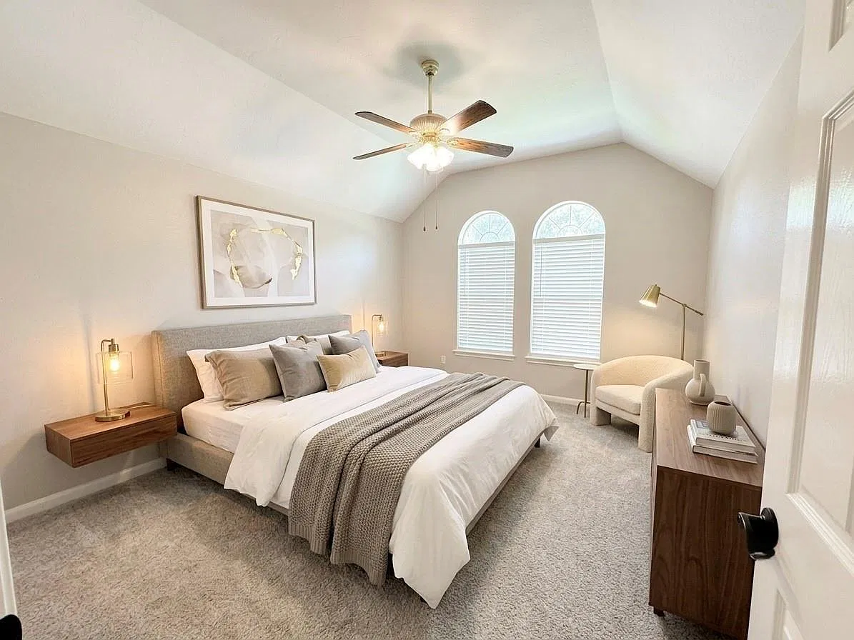 3 bed, 2.0 bath, 1862 sqft, $2,300 — Photo 4
