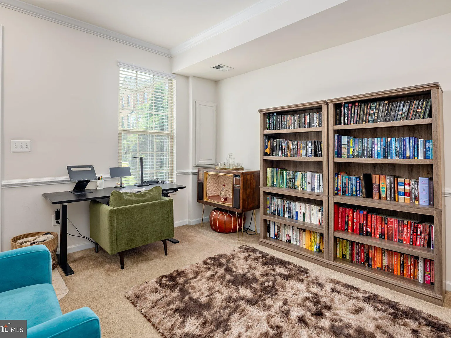 2 bed, 2.5 bath, 1568 sqft, $2,700 — Photo 4