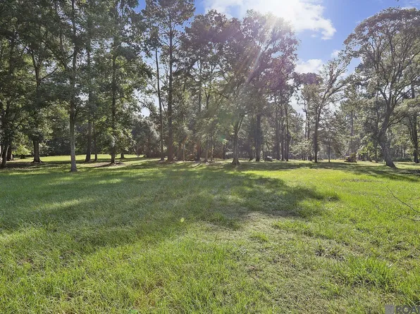 10107 Longleaf Ln, Saint Francisville, LA 70775