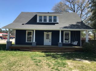 1001 S 8th St, Lillington, NC 27546
