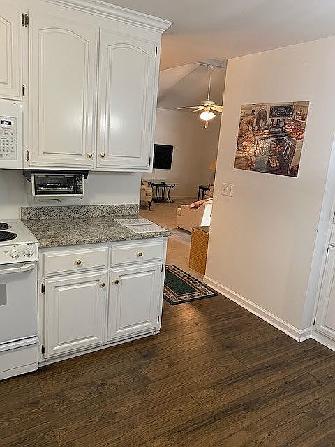 5-31-21 New Floor/Granite