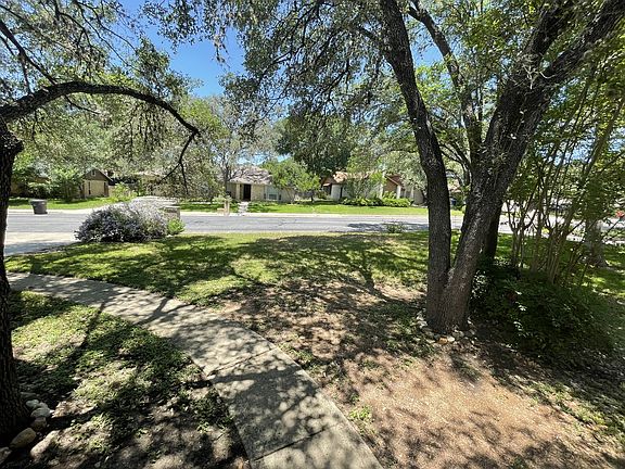 5th image of 1214 Timber Bay St