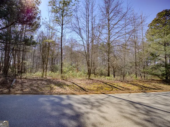 79 Sidney Lanier Dr, Oxford, GA 30054