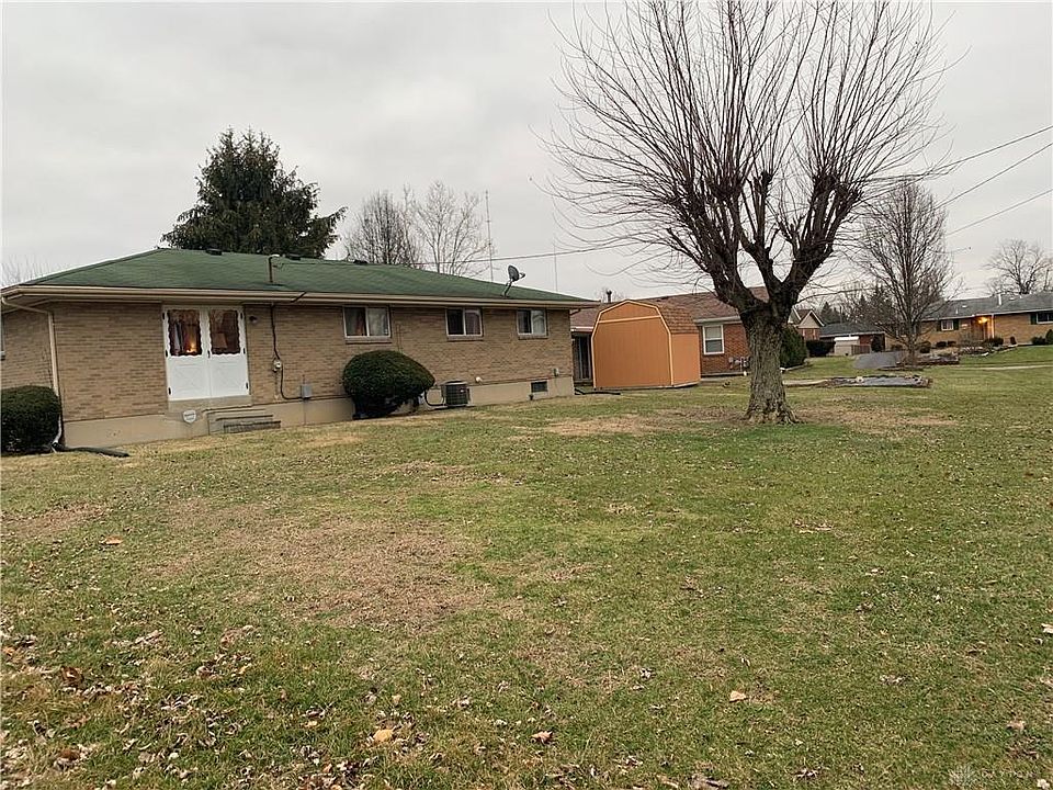 2nd image of 517 Lone Pine Ln