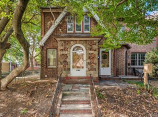 8545 67th Rd, Rego Park, NY 11374