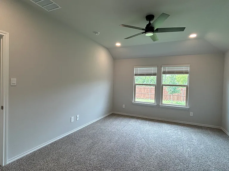 108 Piping Rock Dr — Photo 21