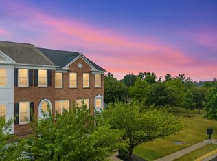 42862 Bittner Sq, Ashburn, VA 20148