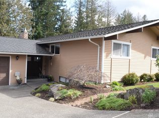 18809 52nd St E, Lake Tapps, WA 98391