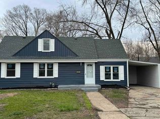 734 River Park Dr, Loves Park, IL 61111