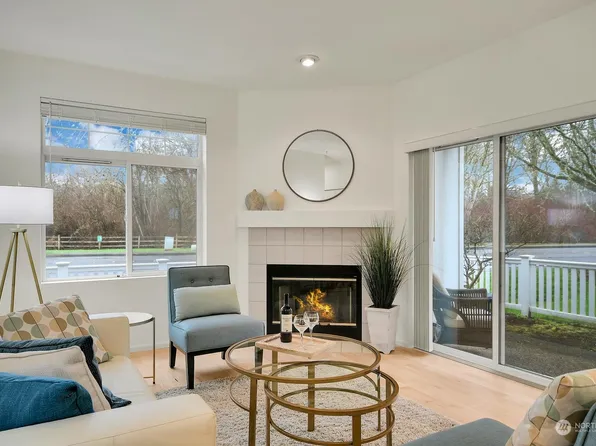 5319 S 236th Street #6, Kent, WA 98032