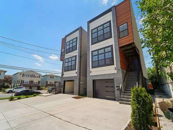 90 East 27th Street image 1 of 50