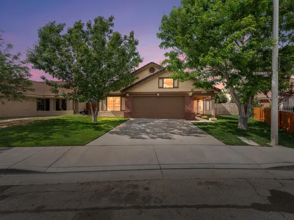 2101 Thomas Dr, Lancaster, CA 93535