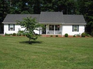 194 Oak Hills Dr, Tullahoma, TN 37388