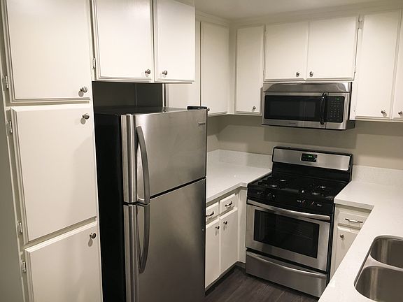 5th image of 4510 34th St